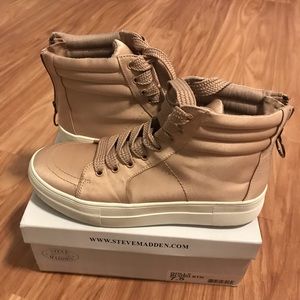 Steve Madden Golly Blush Sneakers